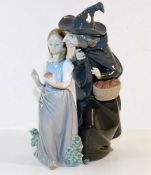 A large Lladro figure featuring Snow White with Wi