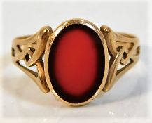 An antique 14ct gold ring with Celtic style shank