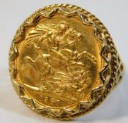 A 9ct gold mounted 1967 QEII full gold sovereign r