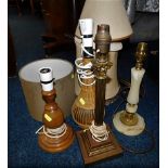 A brass Corinthian column lamp & other lamps