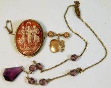 A 9ct gold mounted cameo, a 9ct gold brooch & a gi