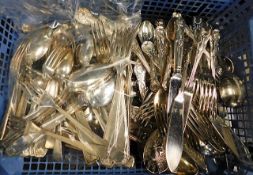 A quantity of silver plated flatware including Kin