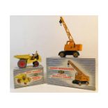 A boxed Dinky 962 diecast toy dumper truck twinned