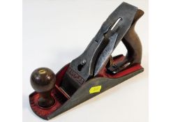 A Marples M4 smoothing plane