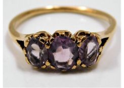 A 9ct gold amethyst stone ring 2.4g size R