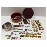 A quantity of mixed military uniform buttons & oth