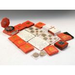 Coins - Collection of $10 pieces issued by Singapore Currency Commissioners in presentation cases