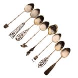 Collection of eight white metal Oriental and Chinese teaspoons, 2.0toz approx