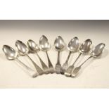 Eight Georgian silver tablespoons, 17.0toz approx