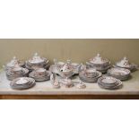Large quantity of Wedgwood 'Kashmar' pattern tableware