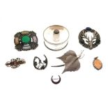 Assorted jewellery to include two Scottish-style brooches, Irish-style silver and enamel shamrock