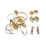 Assorted gold and yellow metal jewellery, 34.3g gross approx