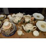 Quantity of tableware, ornaments, etc