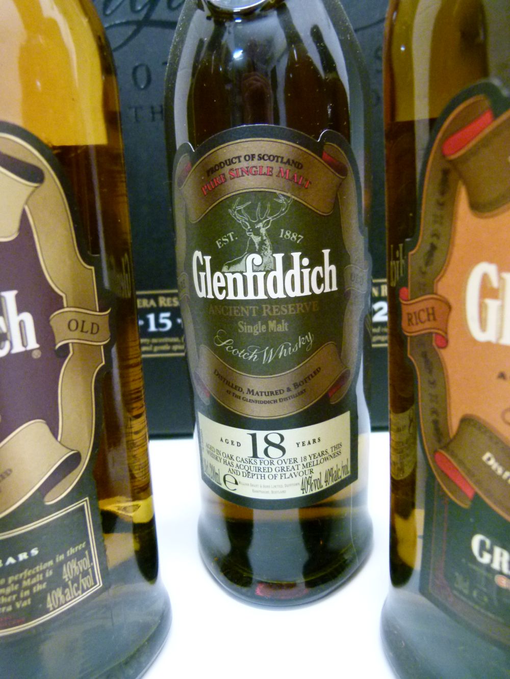 Glenfiddich Single Malt Scotch Whisky Collection being five 20cl bottles consisting of; Single - Image 5 of 11