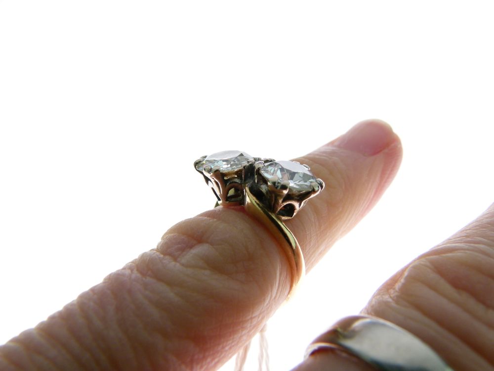 Two stone diamond 18ct gold crossover ring, the brilliant cuts calculated as weighing - Image 6 of 7