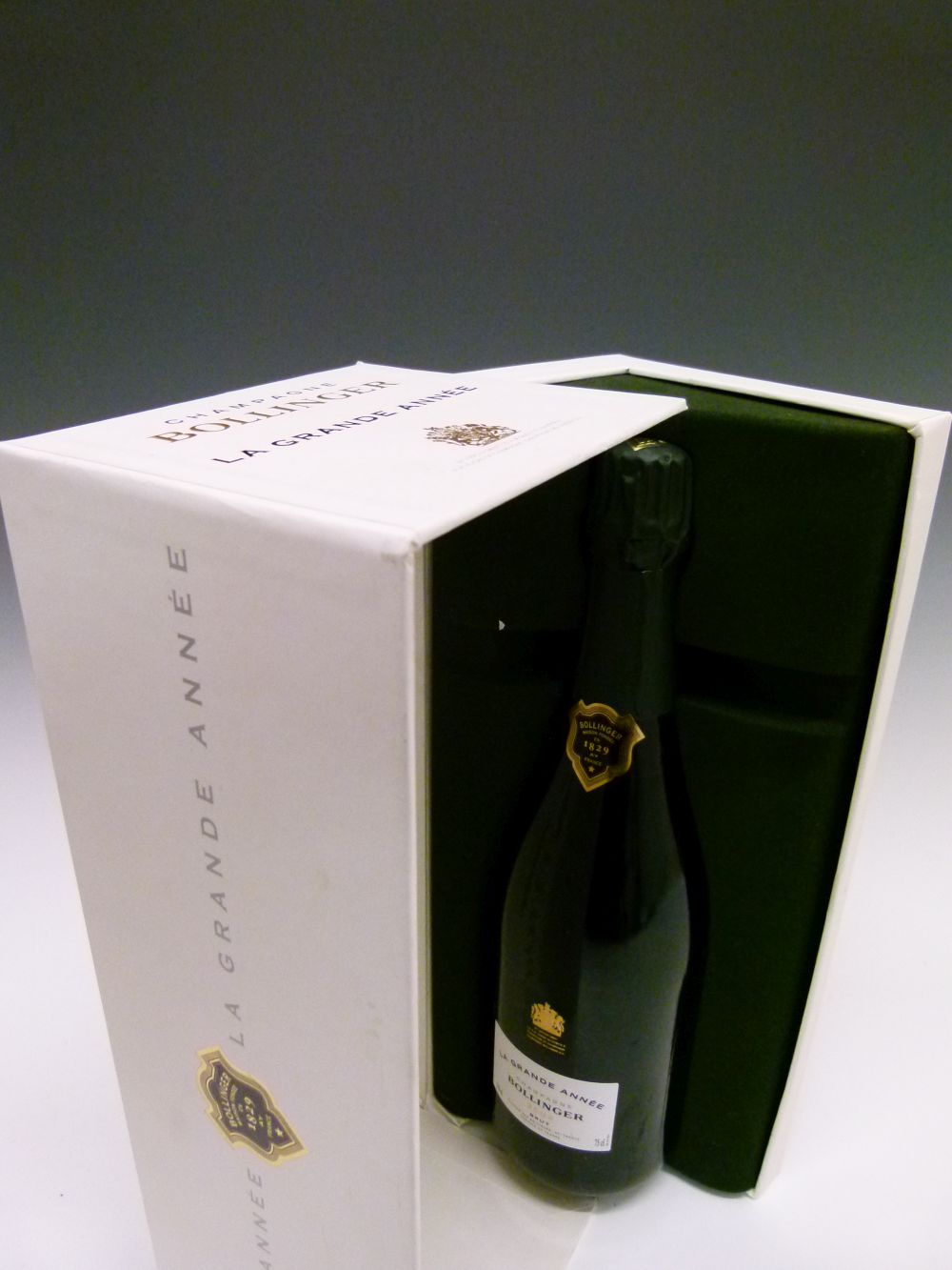 Bottle of Bollinger La Grande Annee Brut Champagne, 2002 vintage, in presentation box (1) Condition: - Image 2 of 6