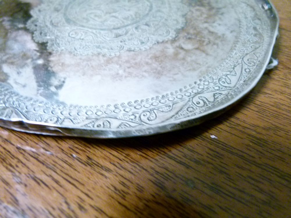 Antique Middle Eastern or Indian white metal card tray, of circular form with central medallion of - Image 8 of 11