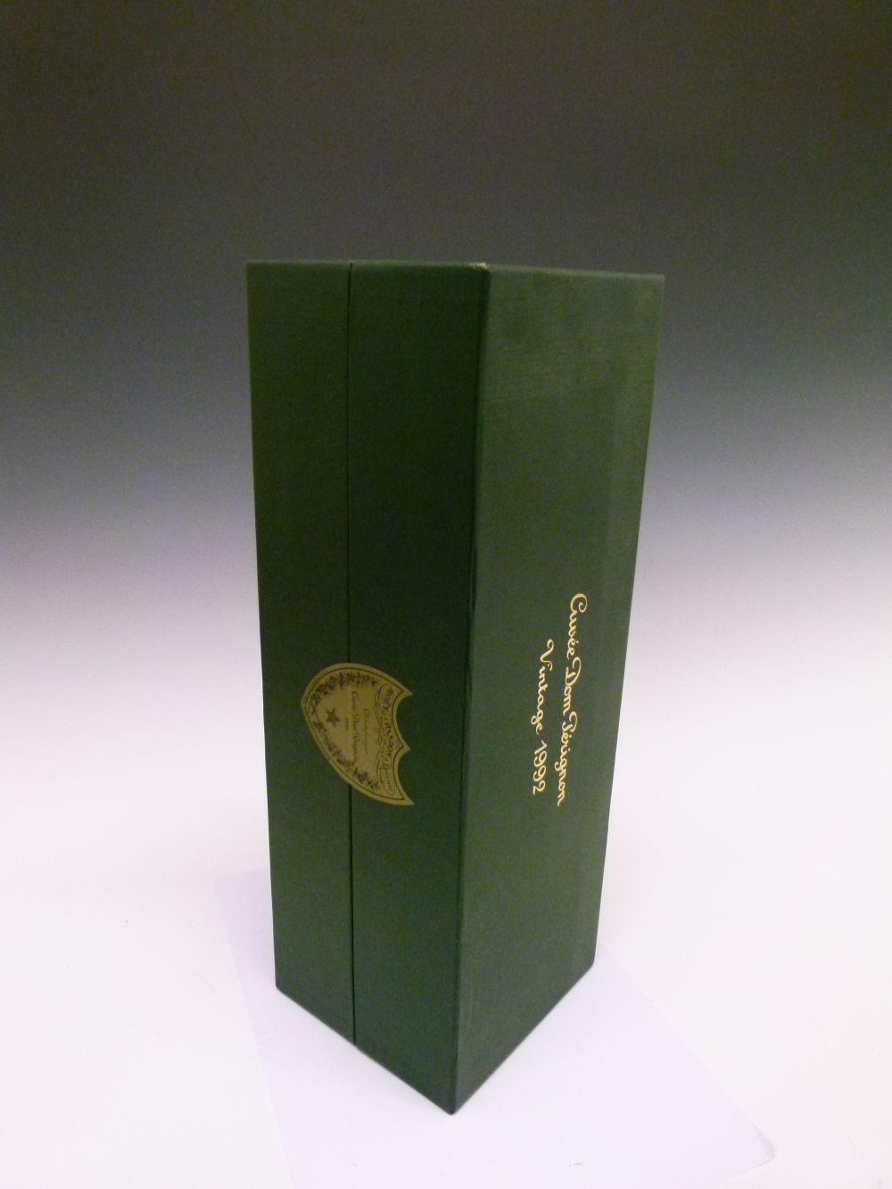 Magnum of Dom Perignon Champagne, 1992 vintage, in sealed presentation box (1) Condition: Box is - Image 2 of 6