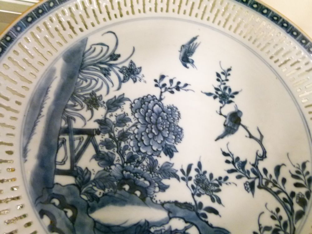 Pair of Chinese blue and white porcelain dishes, each of circular form with reticulated borders, - Image 3 of 9