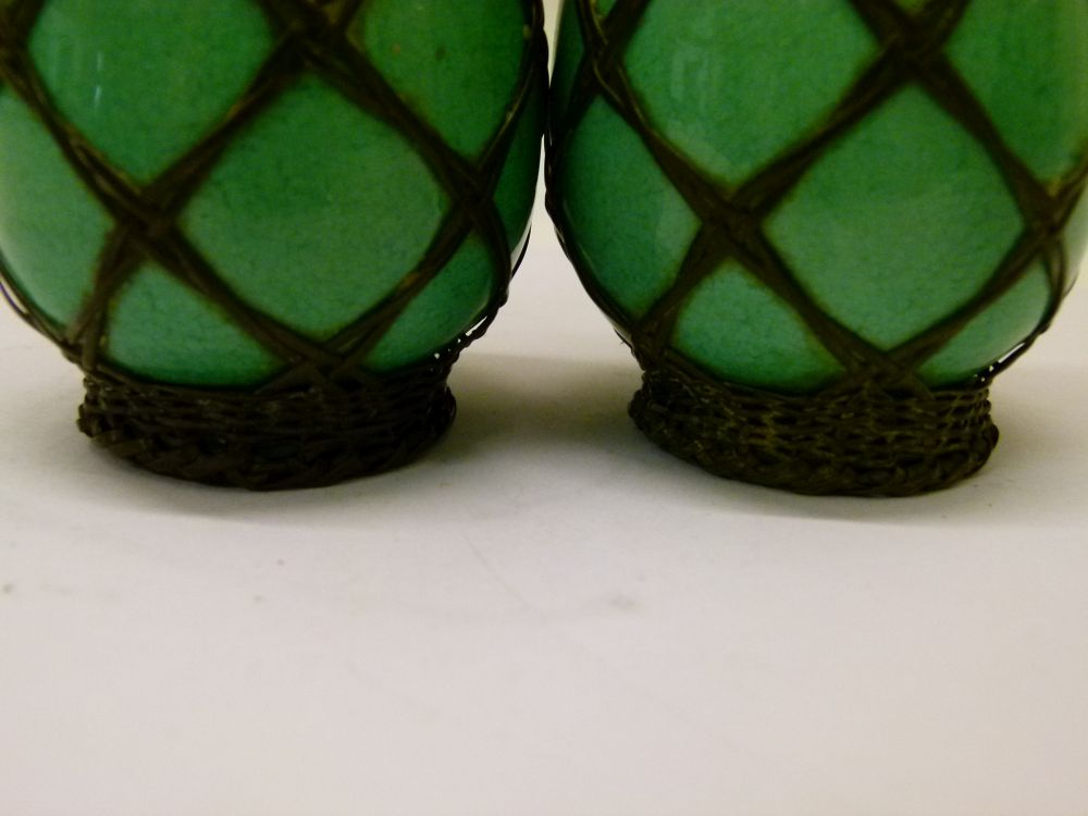 Unusual pair of early 20th Century Japanese celadon porcelain vases, late Meiji/Taisho, each of - Image 5 of 7