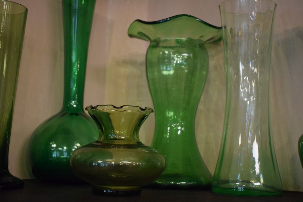 Quantity of 19th/20th Century green colour glass ware - Image 3 of 6