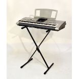 Yamaha PSR3000 electronic keyboard with folding stand, 96cm wide (sold as seen)