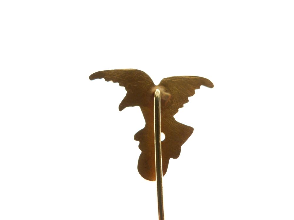 Two unmarked yellow metal stickpins, one cast with an elephant beneath a palm tree, the other a bird - Image 3 of 4