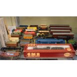 Quantity of loose Hornby OO Gauge railway train set locomotives, wagons, carriages etc