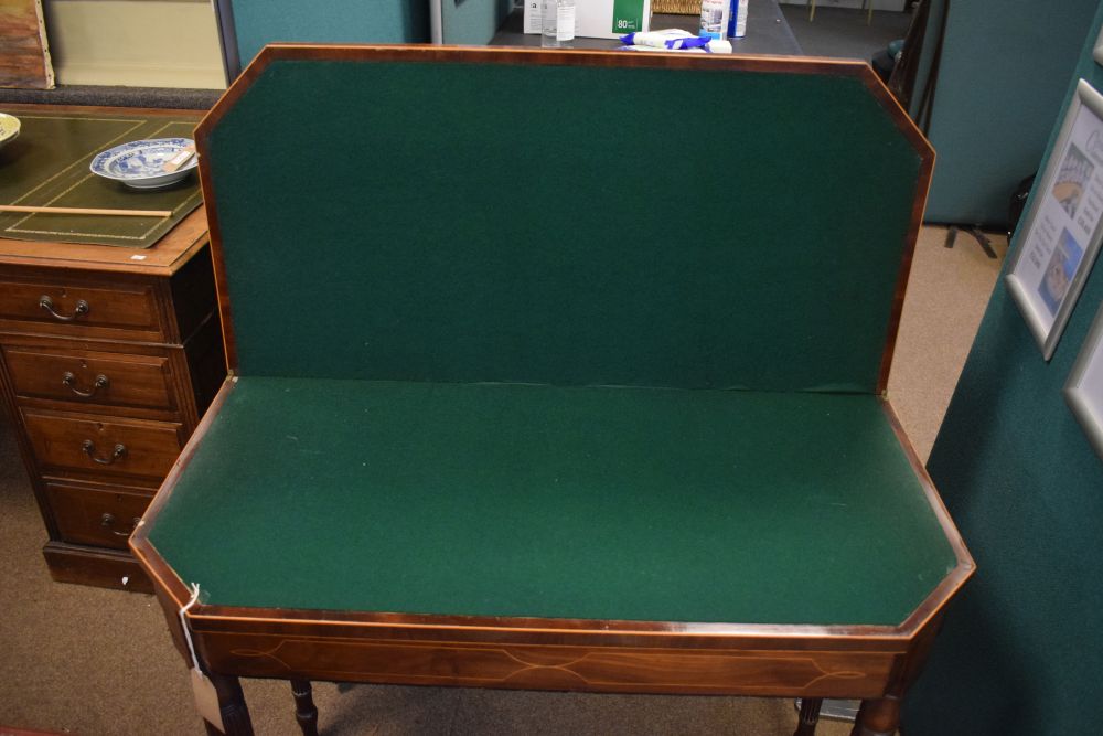 Early 19th Century mahogany and rosewood crossbanded string inlaid card table opening to reveal a - Image 6 of 6