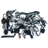 Assorted Jet and other costume and dress jewellery etc