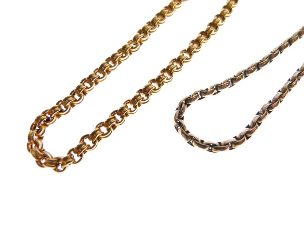 9ct gold neck chain, 7.5g approx, 49cm long, together with a yellow metal chain stamped '15ct', 43cm - Image 3 of 3