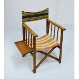 Beech framed folding Wimbledon chair with fold-down side tray