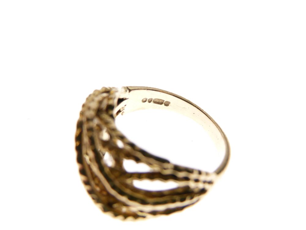 9ct gold ring of plaited design, size M, 5.3g approx - Image 3 of 4