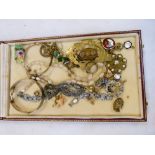 Mappin & Webb case containing a selection of antique, vintage and other costume jewellery to include