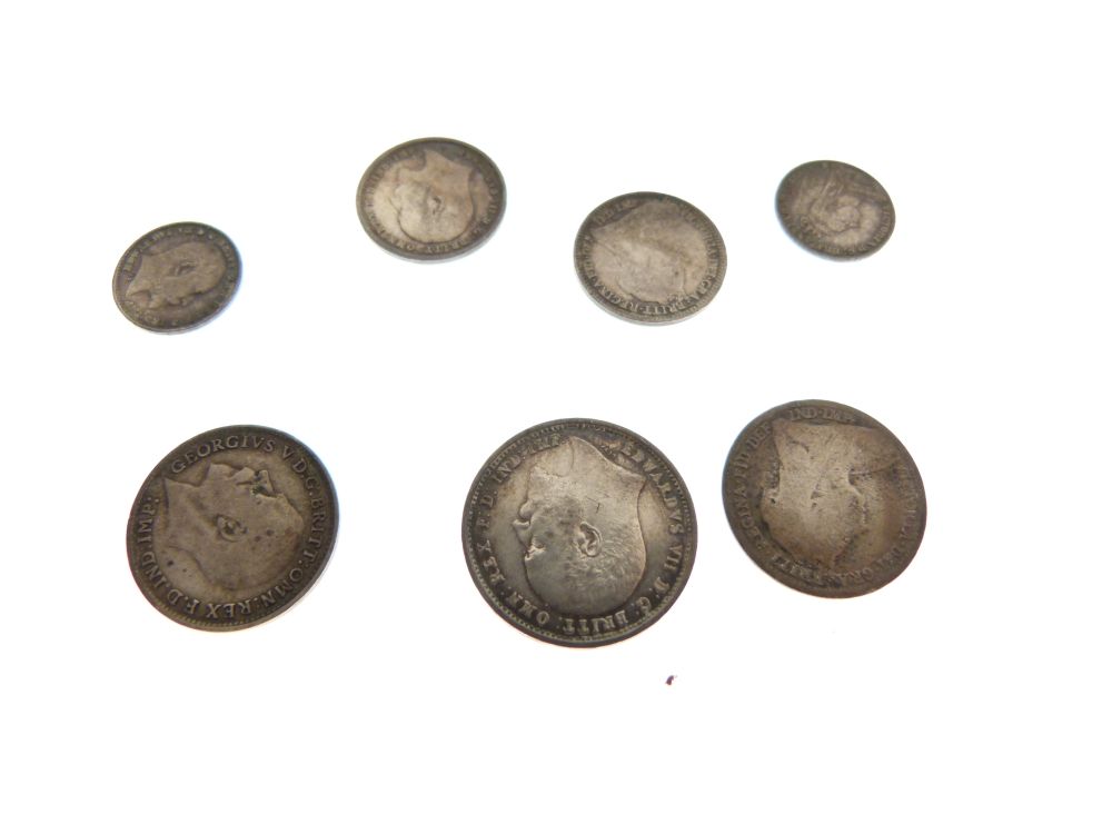 Coins - Seven assorted Maundy Money coins comprising: Queen Victoria 1893, 1d-3d, Edward VII 1904 - Image 3 of 3