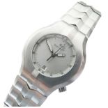 TAG Heuer - Lady's brushed stainless steel wristwatch, silvered dial with date at 6, centre seconds,