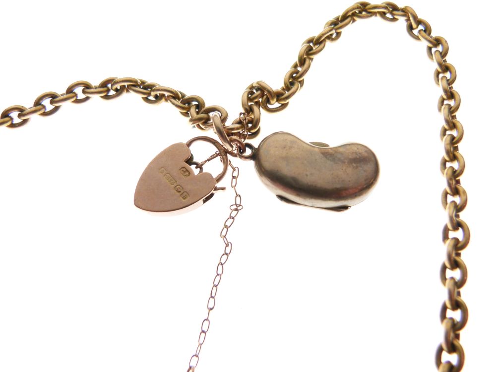 Unmarked yellow metal belcher-link necklace with kidney-shaped locket and 9ct gold padlock, 17.4g - Image 4 of 4