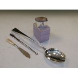 Assorted silver comprising: George III silver tablespoon, London 1801 (bowl reduced), silver