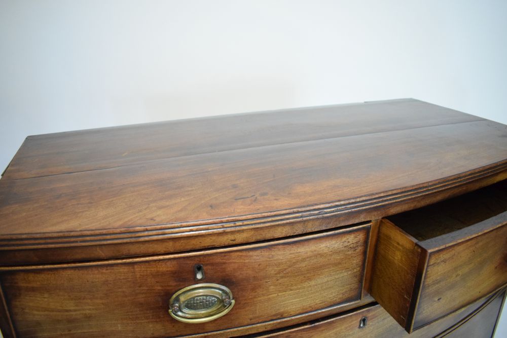 19th Century mahogany bow front chest of two short over four long graduated drawers on spade bracket - Image 4 of 5