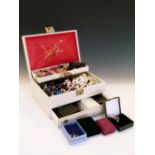 Vintage dressing case containing a selection of costume jewellery to include bead necklaces,