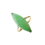 Jade dress ring, the shank stamped 18, size P, 3.1g gross approx