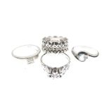 Four assorted 9ct white gold dress rings, 15g gross approx (4)