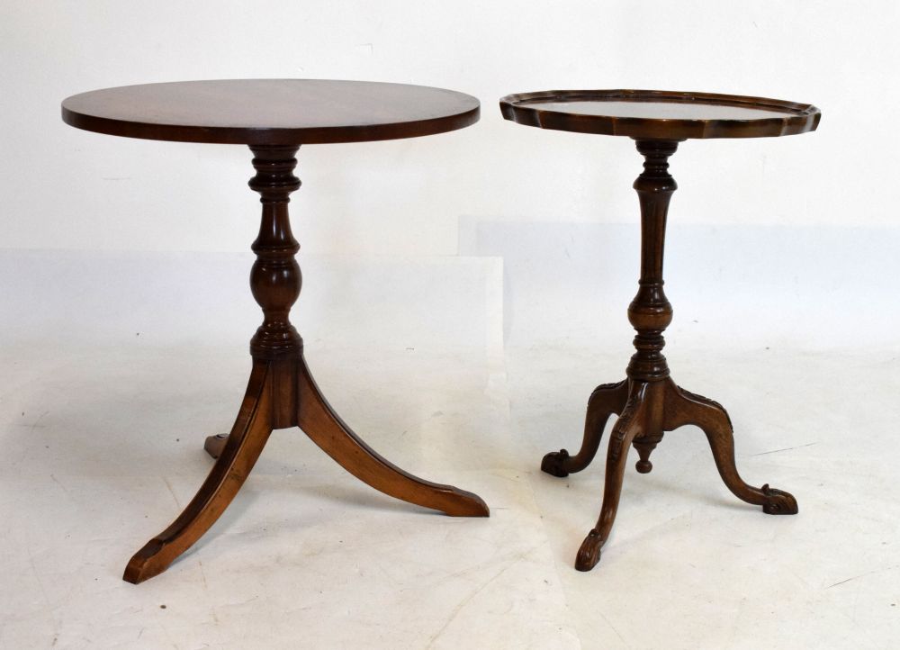 Bevan Funnell Reprodux walnut tripod occasional table with piecrust top, 40cm diameter x 53cm