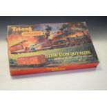 Triang Railways the 'Conqueror' railway train set (contents unchecked)