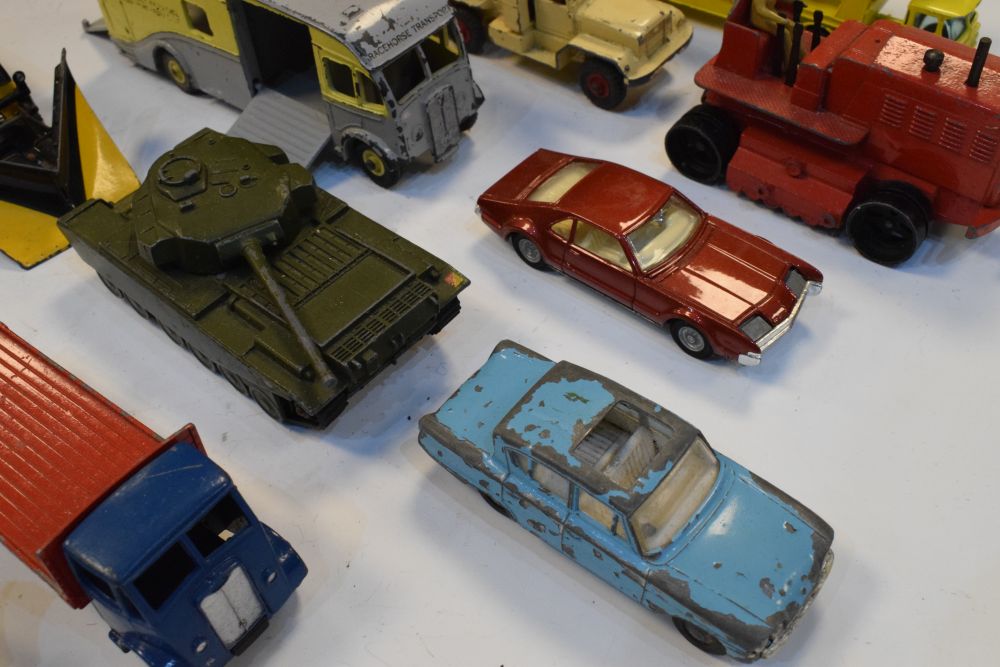 Quantity of vintage Dinky Supertoys die-cast model vehicles to include; Heavy Tractor, Horse Box, - Image 6 of 12