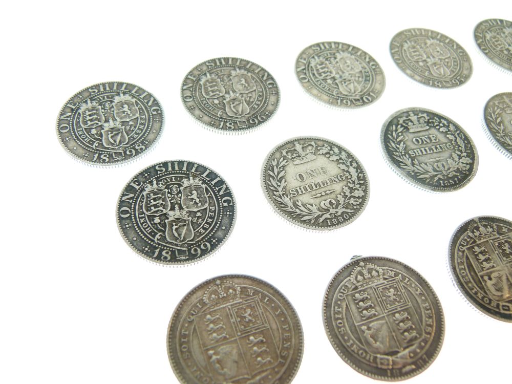 Coins - Group of mainly Victorian Shillings, together with two George IV Shillings (19) - Image 6 of 20