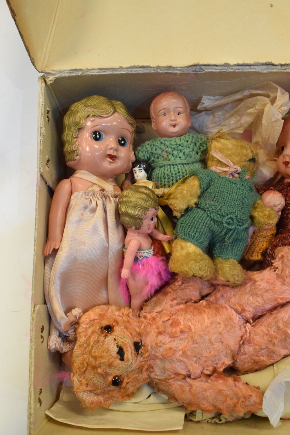 Collection of early to mid 20th Century straw-filled teddy bears, celluloid dolls, etc (8) - Image 3 of 8