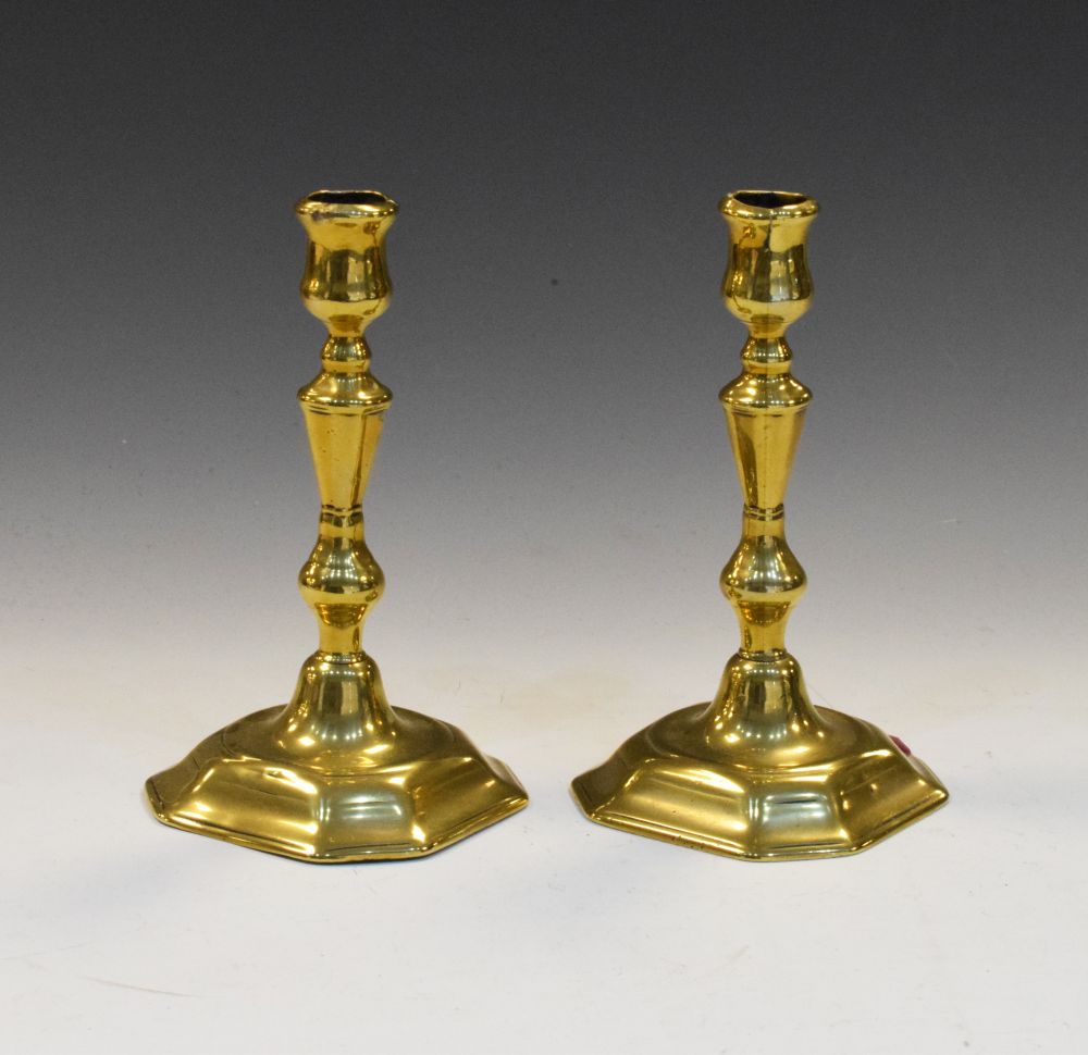 Pair of 18th Century brass candlesticks with seamed socket on octagonal base, 18.5cm high (2) - Image 2 of 8
