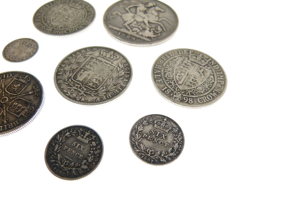 Coins - Group of Victorian coinage to include 1889 Crown (Old Head), three Half Crowns, 1845, - Image 3 of 14