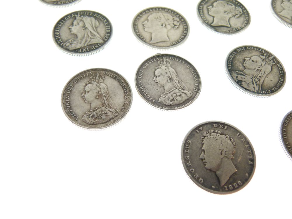 Coins - Group of mainly Victorian Shillings, together with two George IV Shillings (19) - Image 15 of 20